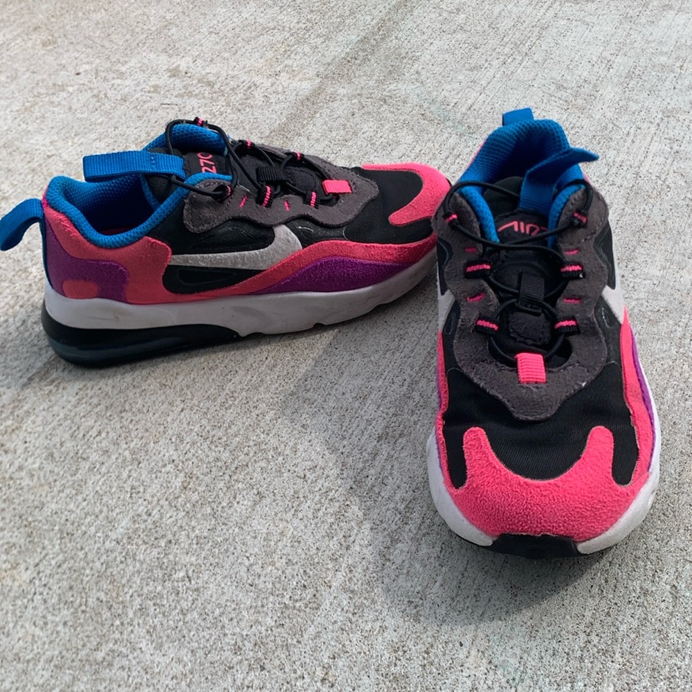 Kids Nike Air Max 270 React Black, Hyper Pink, Vivid Purple. Kids US size 10c